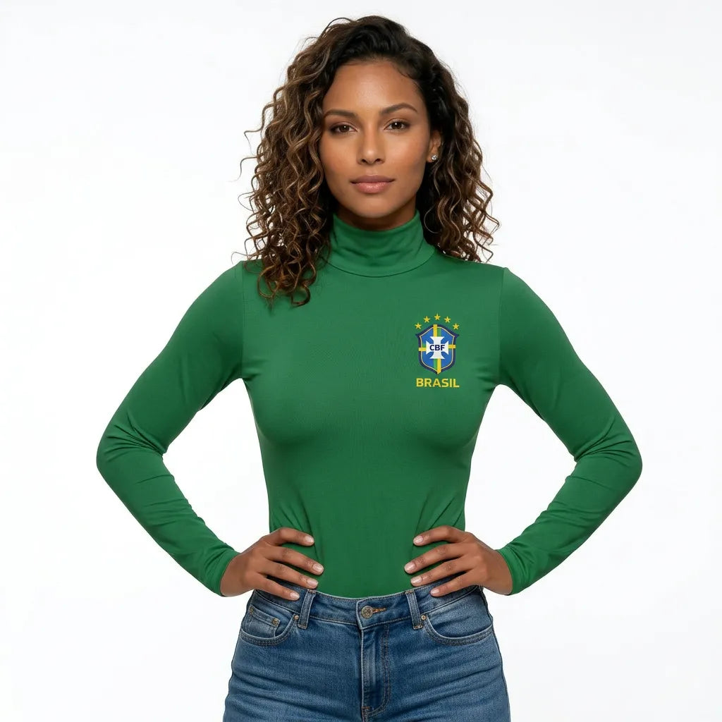 Modelo vestindo body gola alta brasil brasão manga longa elastano verde — look torcida Copa 2026 VAI DAR BRASIL
