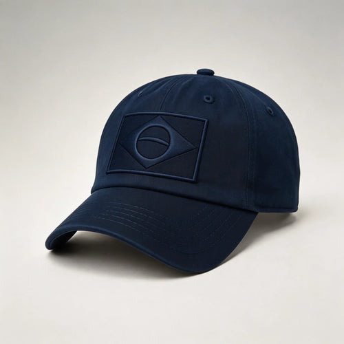 Boné Brasil bandeira bordada aba curva azul marinho — VAI DAR BRASIL Copa 2026 masculino