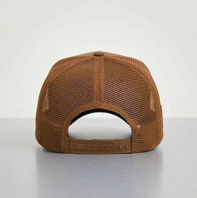 Boné Trucker Brasil Bandeira Camurça Aba Curva Masculino | VAI DAR BRASIL