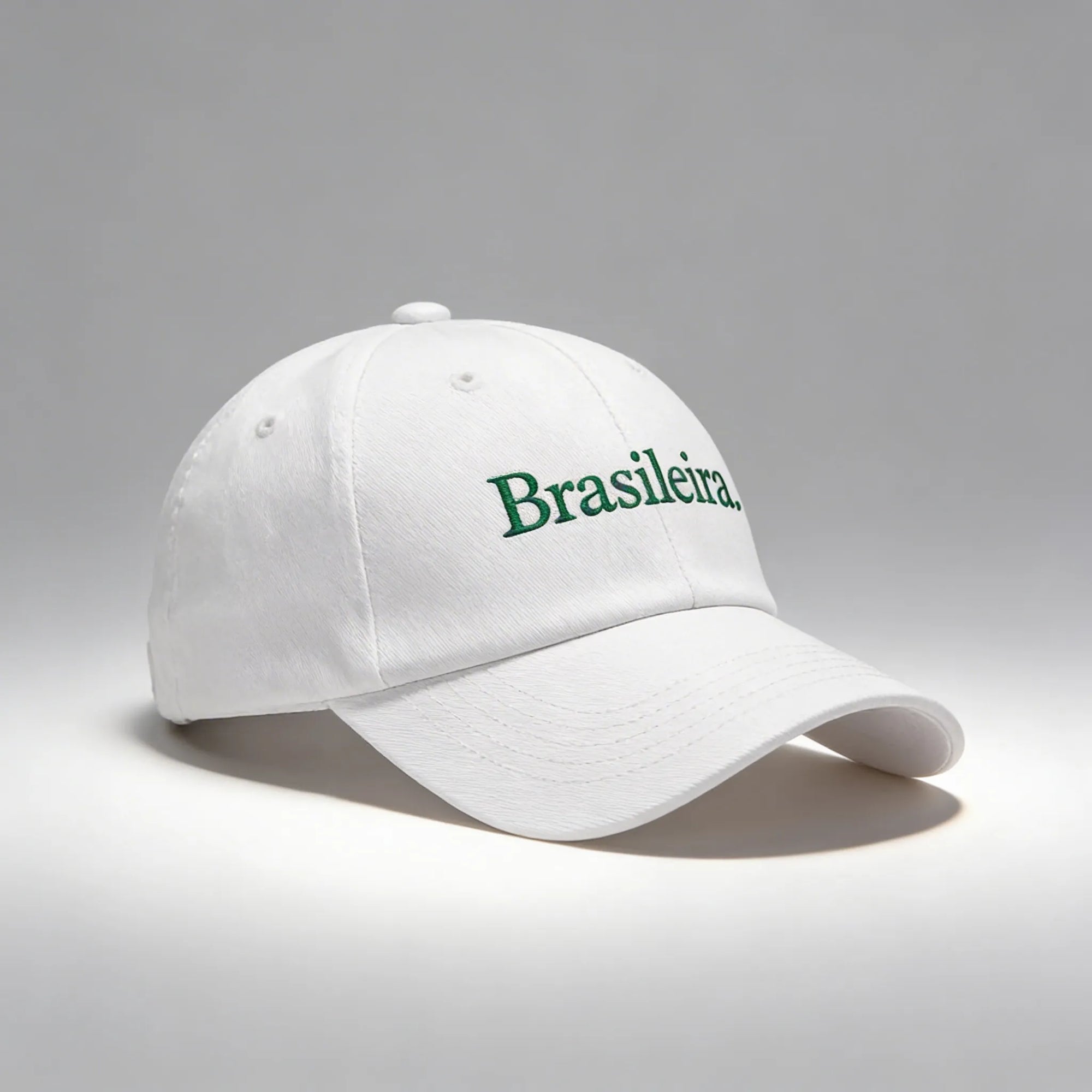 Boné brasil feminino bordado aba curva branco ajustável — VAI DAR BRASIL Copa 2026 torcedora