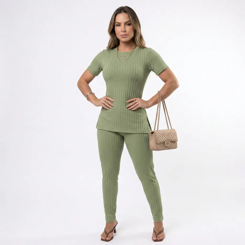 Conjunto Feminino Canelado Blusa e Calça com Fenda Lateral Premium