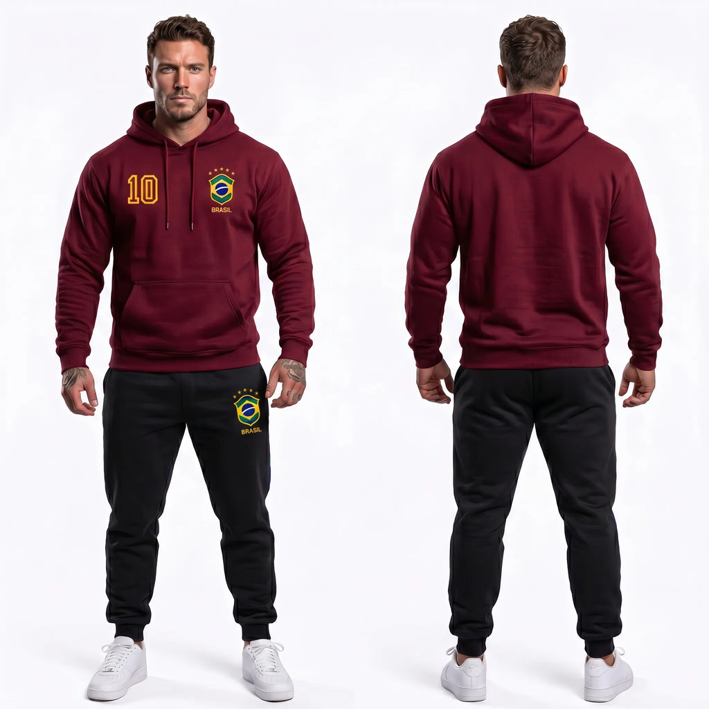 Modelo vestindo conjunto moletom masculino brasil brasão número 10 capuz flanelado bordo — look torcedor Copa 2026 VAI DAR BRASIL