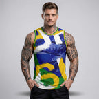 Modelo vestindo regata machão masculina slim dry-fit brasil bandeira verde — look torcedor Copa 2026 VAI DAR BRASIL