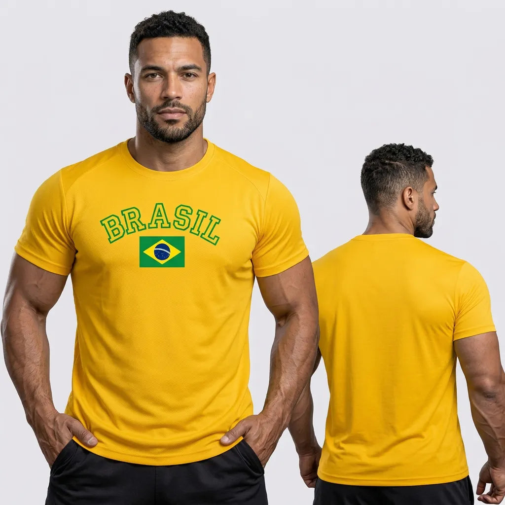 Homem vestindo camiseta dry fit brasil torcida regular amarelo bandeira VAI DAR BRASIL — torcedor Copa 2026