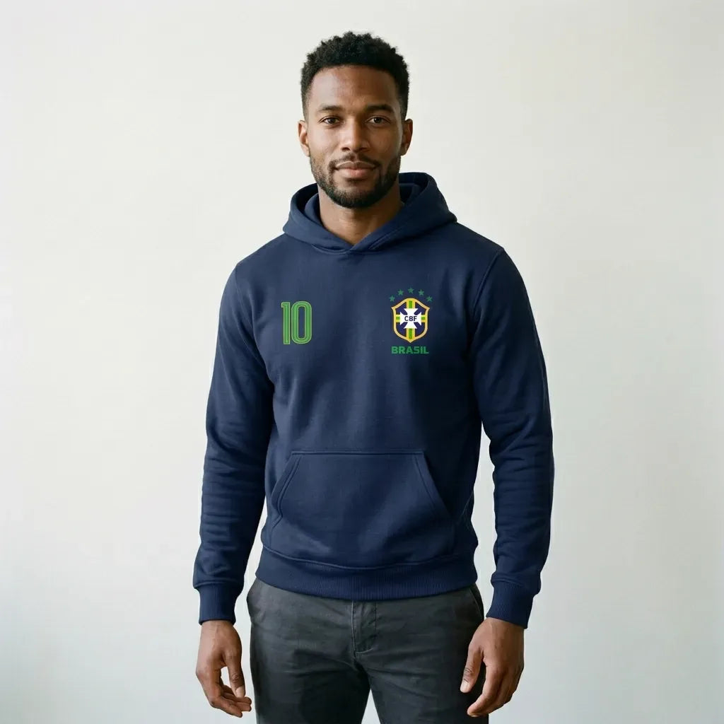 Homem vestindo moletom canguru brasil número 10 seleção azul marinho VAI DAR BRASIL — inverno Copa 2026