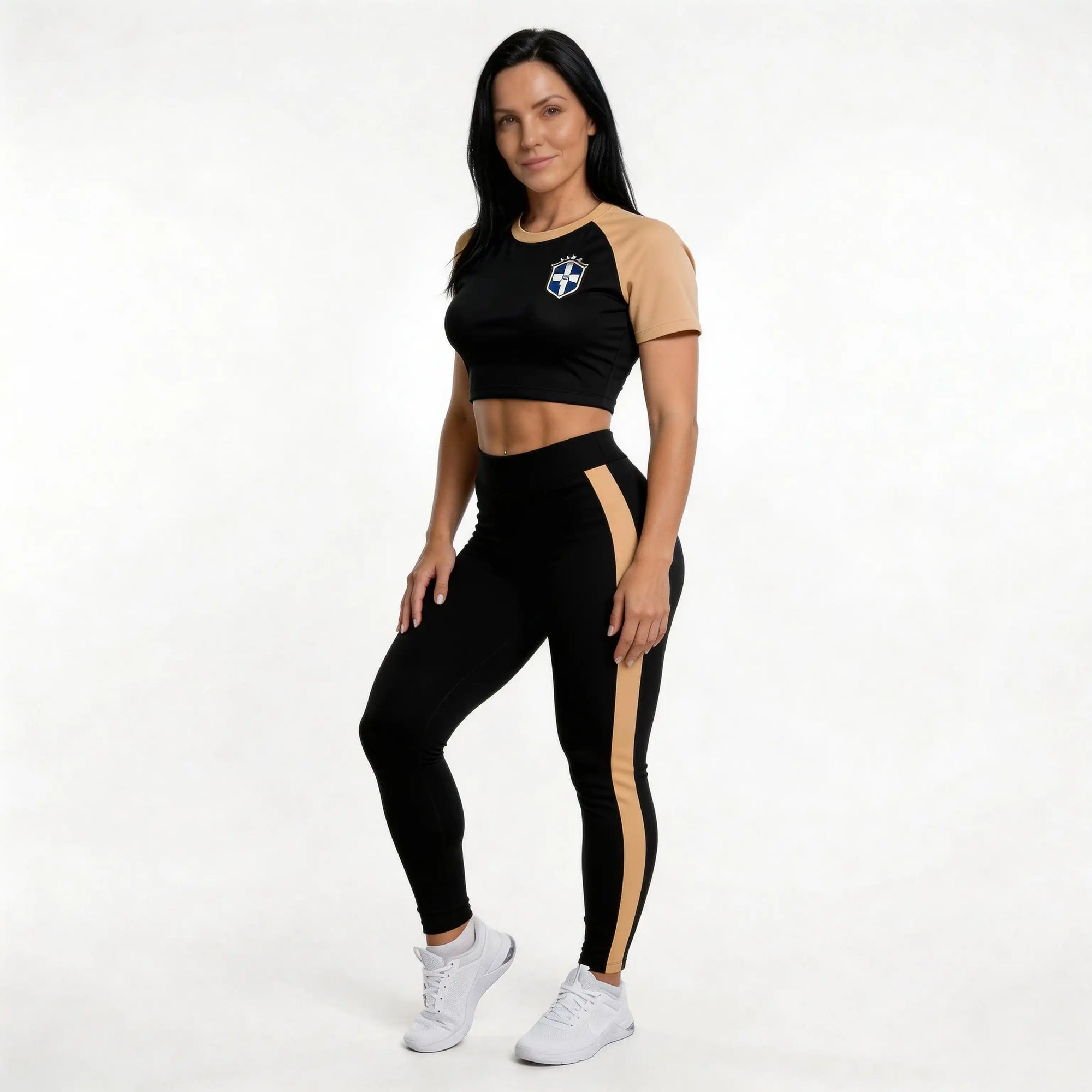 Conjunto Feminino Cropped Manga Curta + Calça CBF Copa 2026 | VAI DAR BRASIL