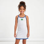 Menina vestindo vestido infantil canelado ribana brasil bandeira branco — look torcida Copa 2026 VAI DAR BRASIL charme